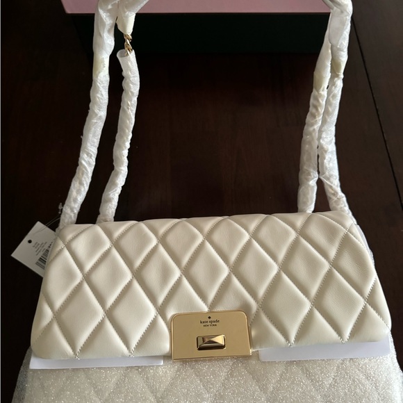 NEW Kate Spade Carey Meringue Medium Flap Shoulder Bag Quilted Leather w/ Tags - Picture 6 of 8